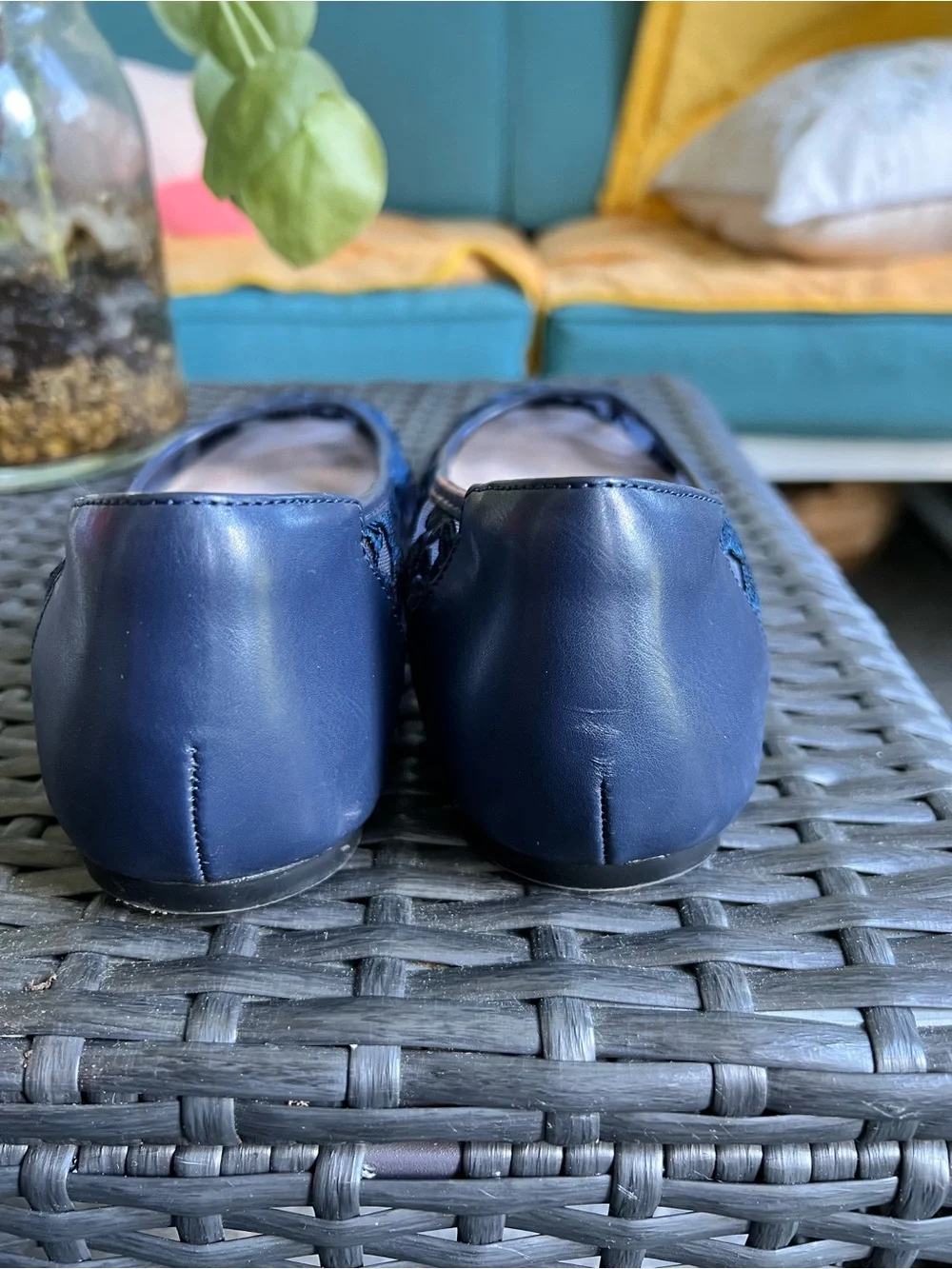 Greatonu size 8.5 women’s navy blue lace ballet flats.